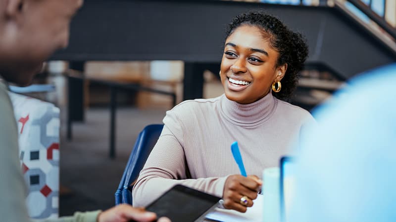 EPM The Benefits Of Using A Specialist Recruiter To Find Talent